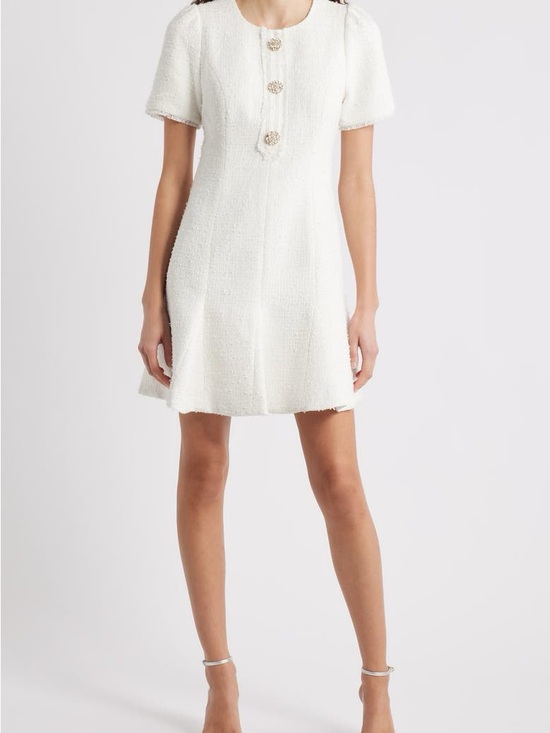 Lilly Pulitzer Dresses & Skirts - Geneva Boucle Round Neck Button Front Short Sleeve Dress
